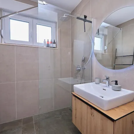 아파트 Lux By Litto